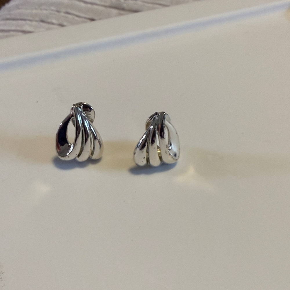 Vintage Monet Clip On Earrings